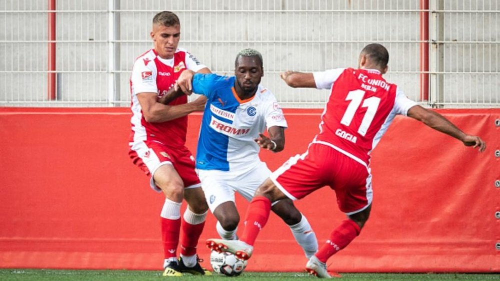 Un nouveau joueur à Rennes. Goal