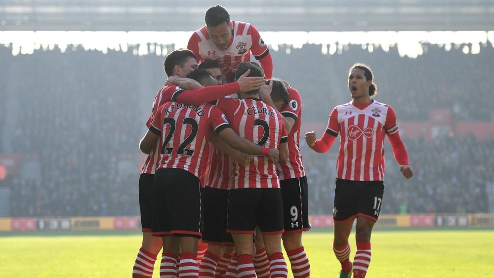 Southampton celebrating their victory. Goal