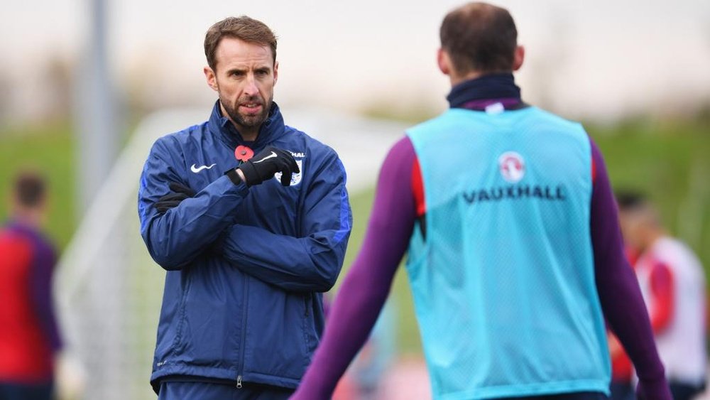 Southgate happy with Rooney tribute