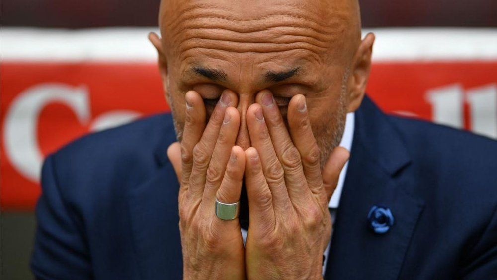 Spalletti insisted Walter Mazzarri had no reason to be afraid. GOAL