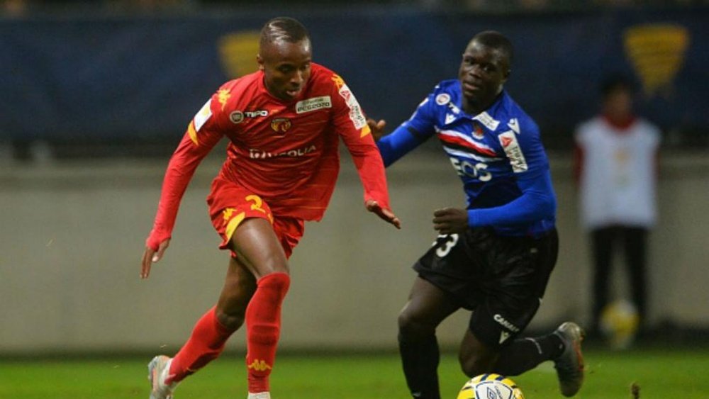 Lorient refuse une première offre pour Stéphane Diarra. GOAL