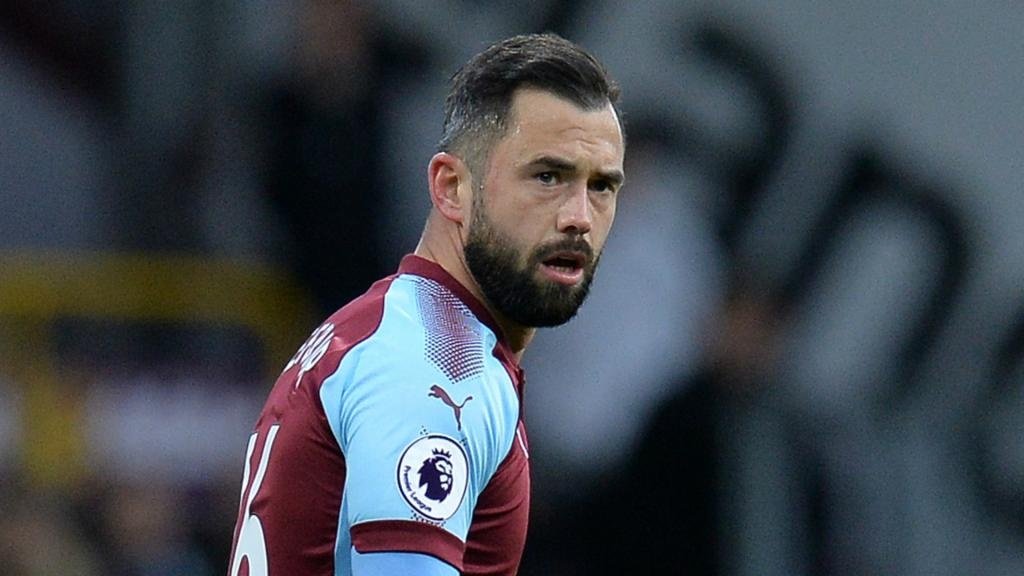 Burnley and Belgium midfielder Defour undergoes successful knee surgery