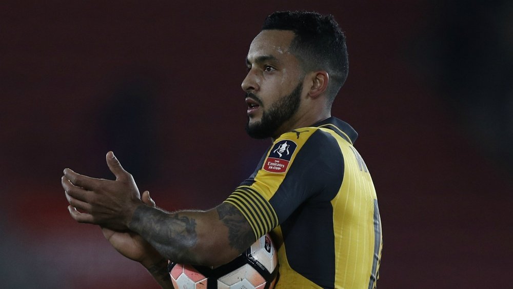 Walcott didn't play yesterday. Goal