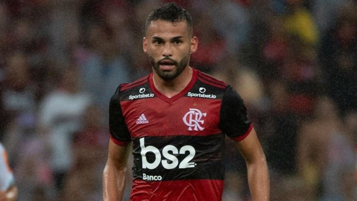 Thiago Maia testa positivo para Covid-19 e é o quarto caso recente no Flamengo