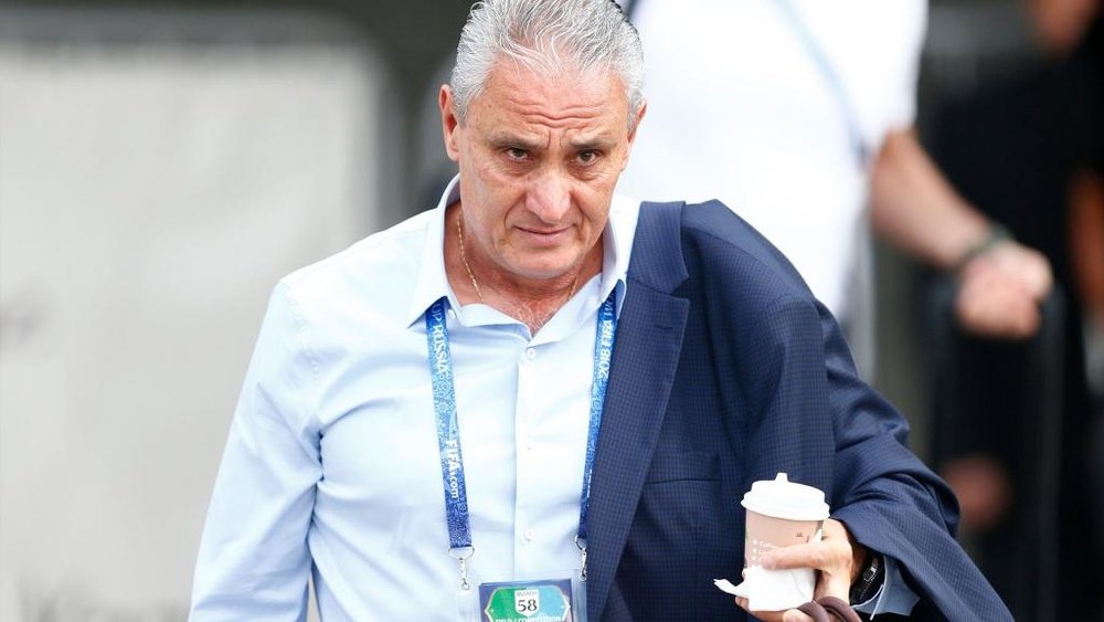 Contra quais adversários e como a Seleção iniciou os últimos ciclos de Copas e como vai iniciar o at