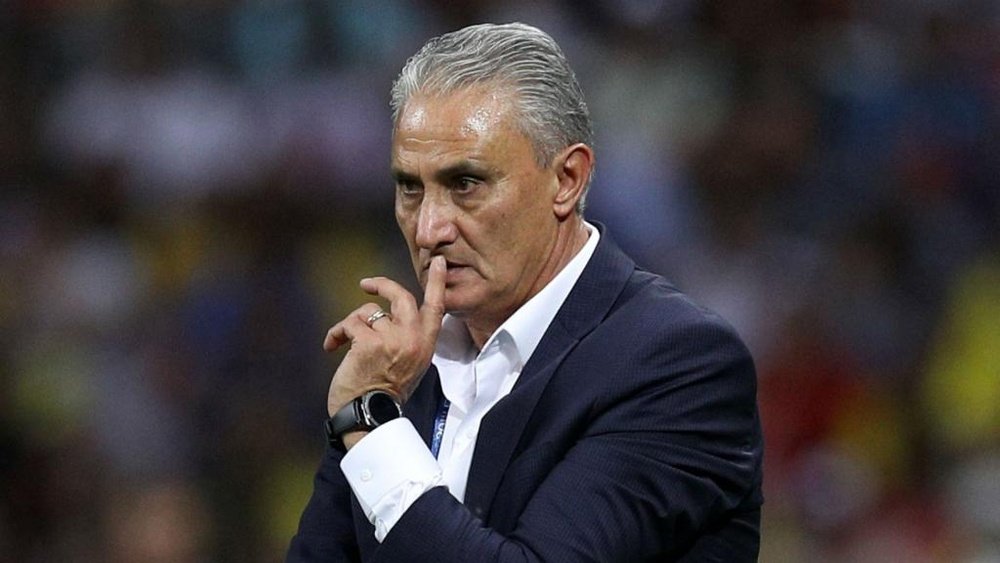 Tite says he has to live with criticism. GOAL