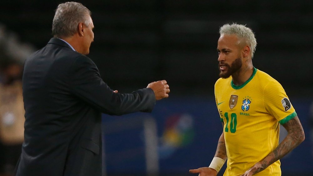 Tite amazed as Neymar closes in on Pele's record