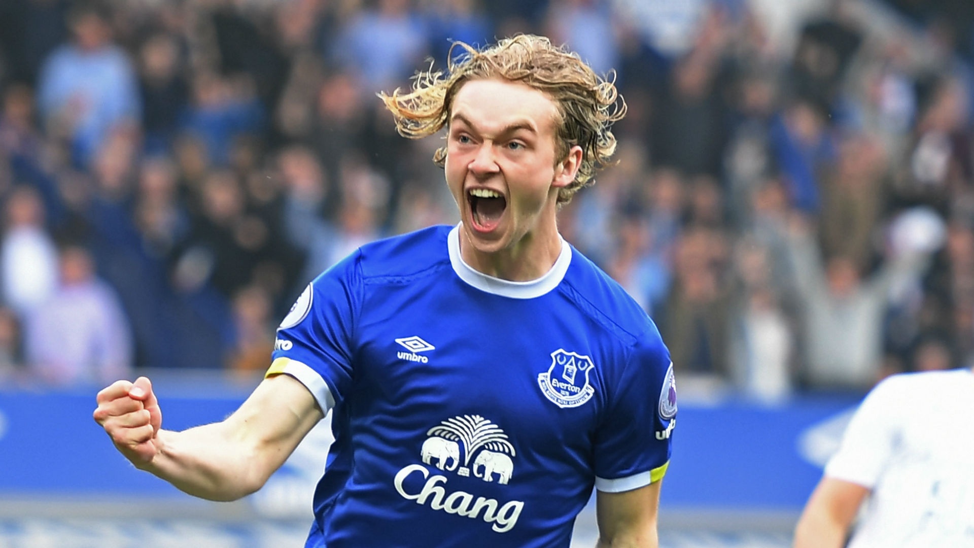 Davies strike equals fastest goal record