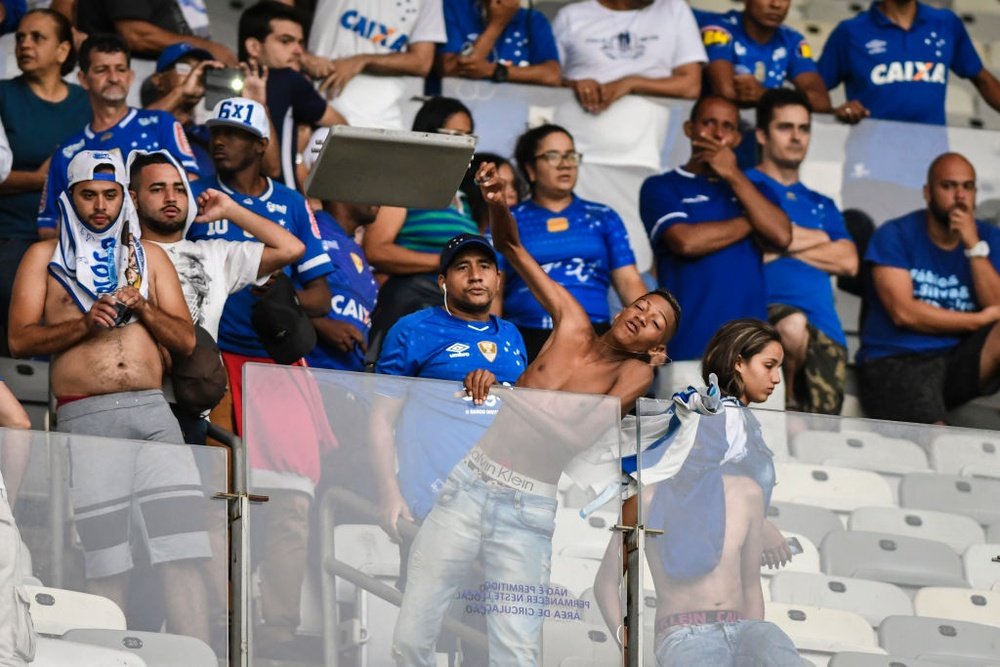 Rebaixamento do Cruzeiro causa zoeira na internet. Goal