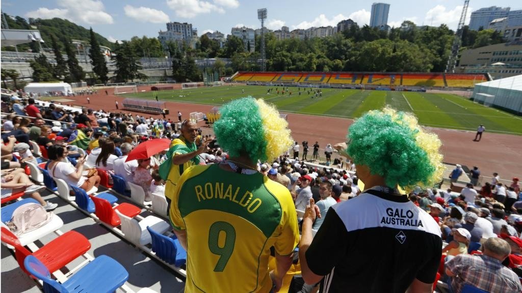 A torcida do Brasil faz  festa na Rússia. Goal