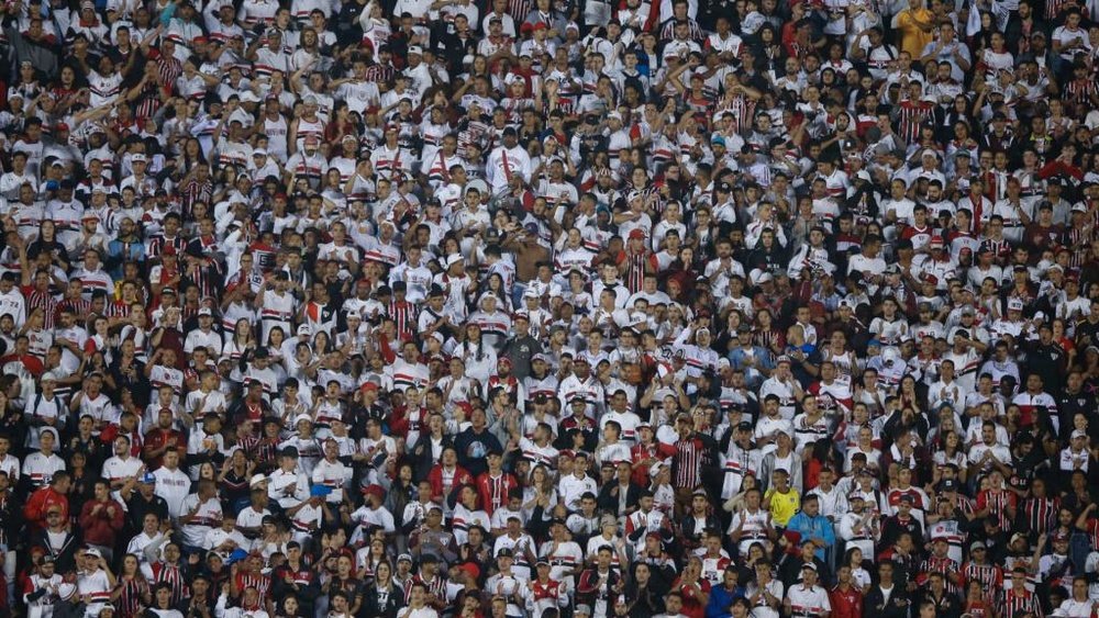 Torcida do Botafogo encara fila para entrar no Maraca. Goal