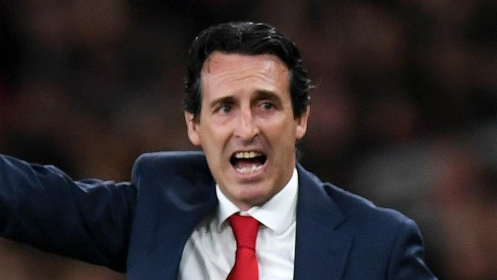 Emery calm over Arsenal title talk