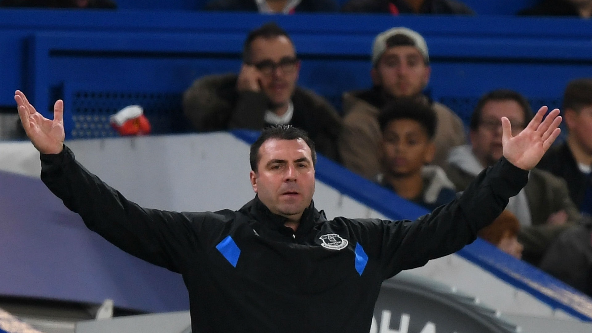Everton caretaker Unsworth proud of Toffees' response. Goal