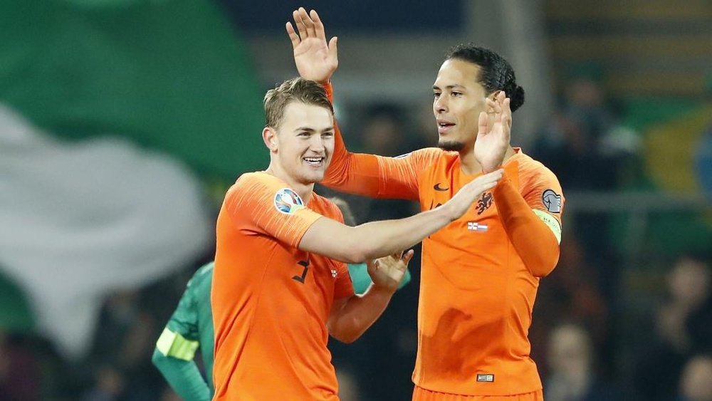 Van Dijk will decide on Euro participation – De Ligt. Goal