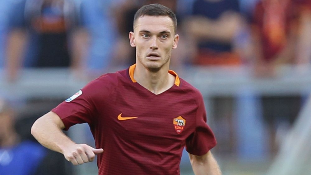 Thomas Vermaelen in action for Roma. Goal