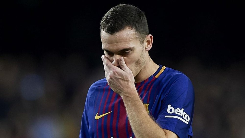 Vermaelen will have to spend another spell on the sidelines. GOAL