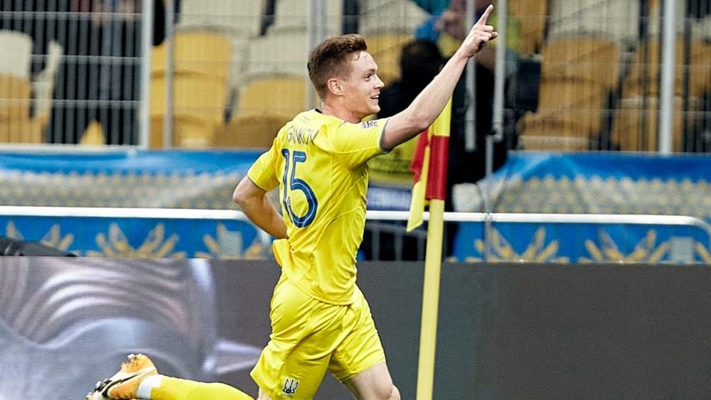 Viktor Tsygankov threw the group wide open as Ukraine beat Spain 1-0. GOAL