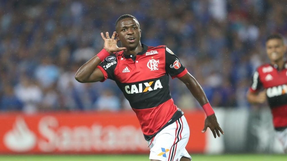 Paquetá fora de série e queda do Flamengo sem Vinícius Jr: Barbieri abre o jogo
