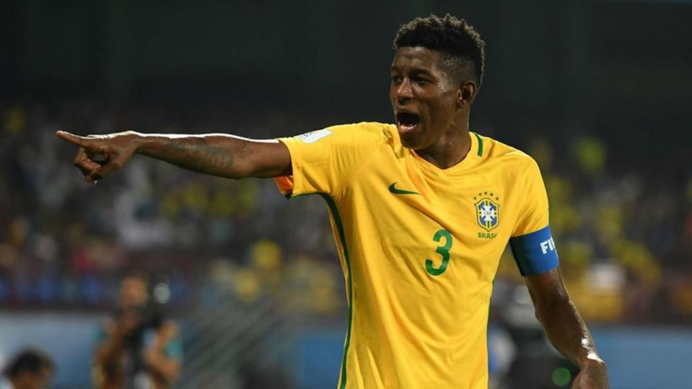 Jovens treinaram com os mundialistas. Goal