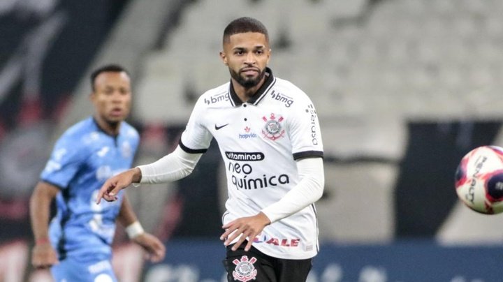 Corinthians empresta Vitinho para o Vasco
