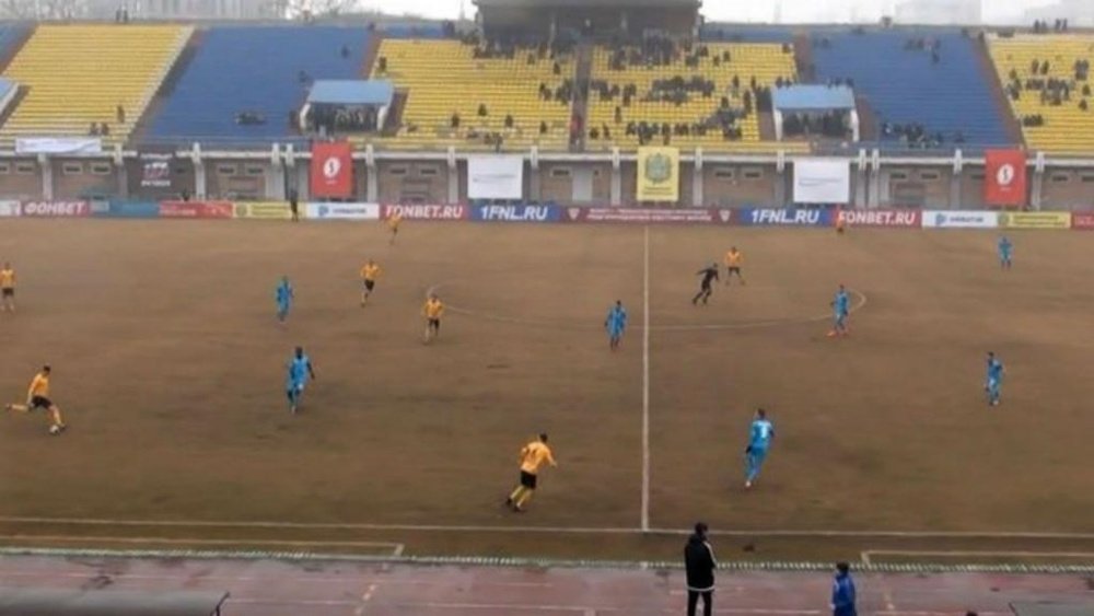 Baltika Kaliningrad made a 10,000 kilometre journey to face Luch Vladivostok. GOAL