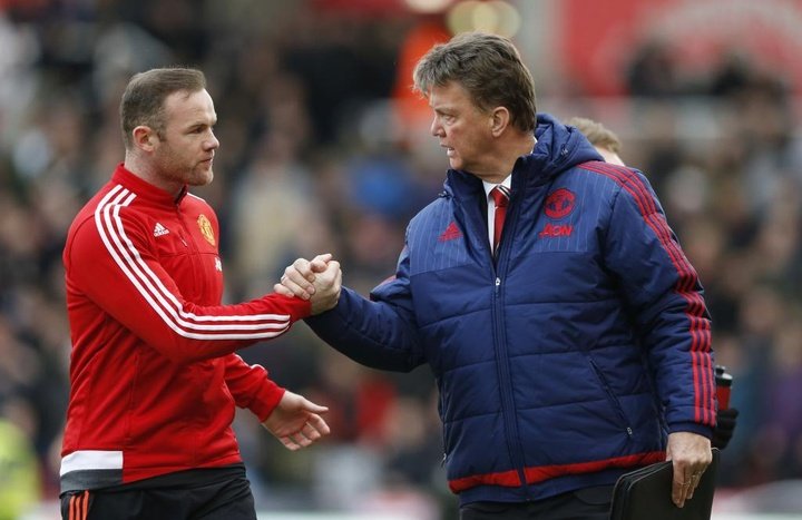 Rooney a sorpresa: 