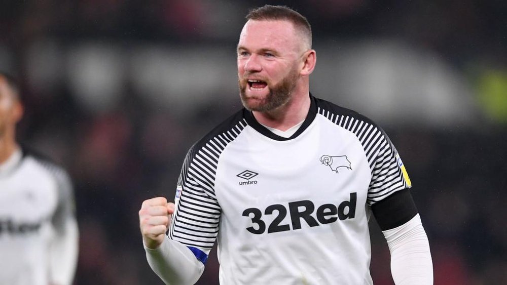 Championship Review: Rooney debuts. GOAL