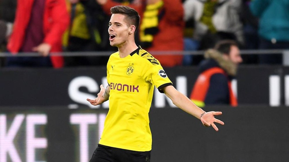 Benfica complete Weigl purchase. GOAL