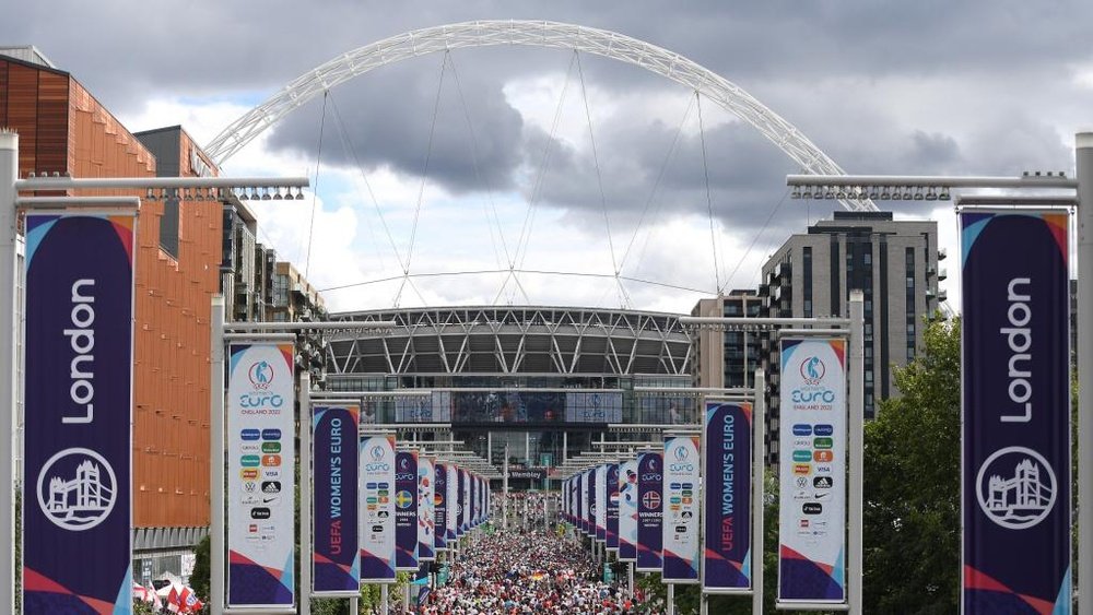 Both England and Germany have named unchanged teams for the final. GOAL