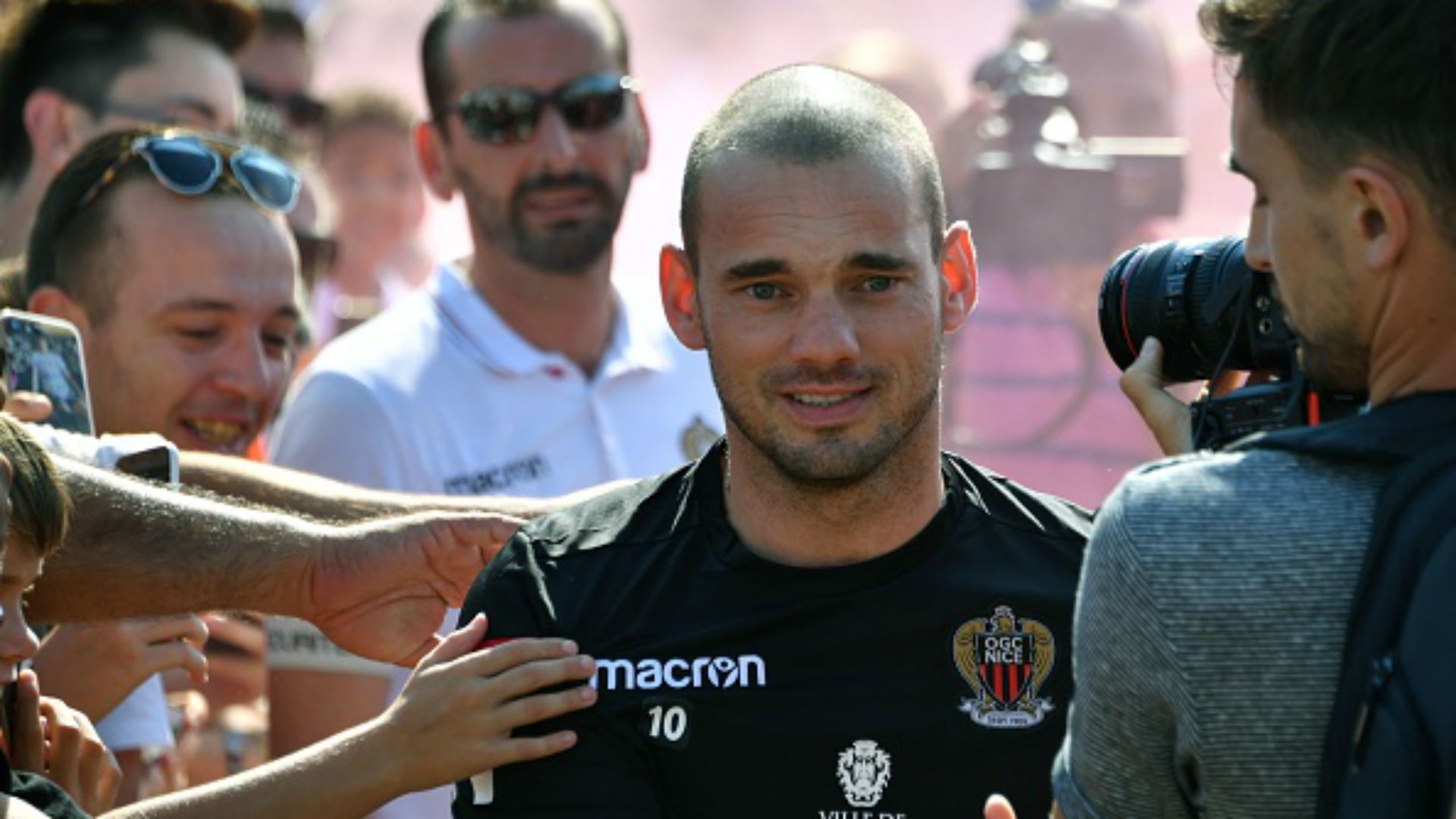 Il faudra attendre pour voir Sneijder jouer. Goal