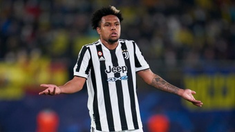 McKennie follows USMNT group-mate Reyna in suffering damage