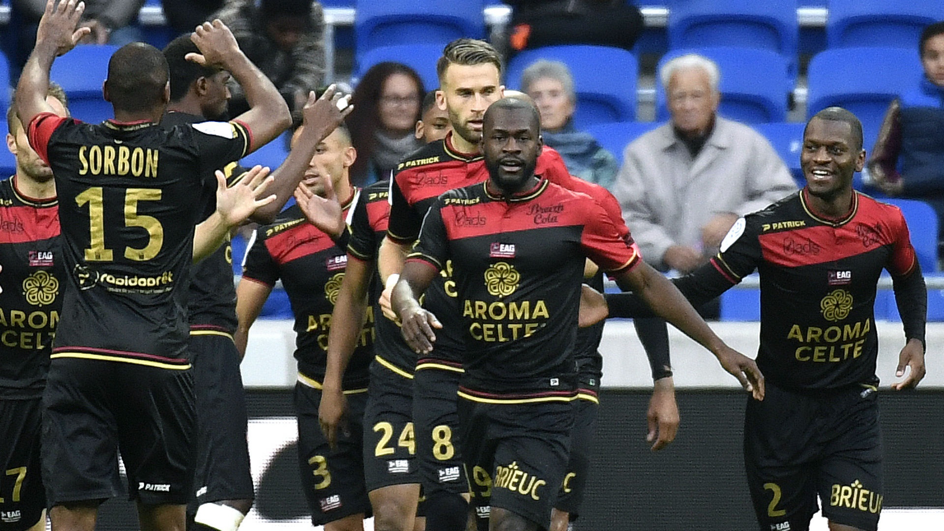 Guingamp : Yannis Salibur explique son faux-départ à Hull City