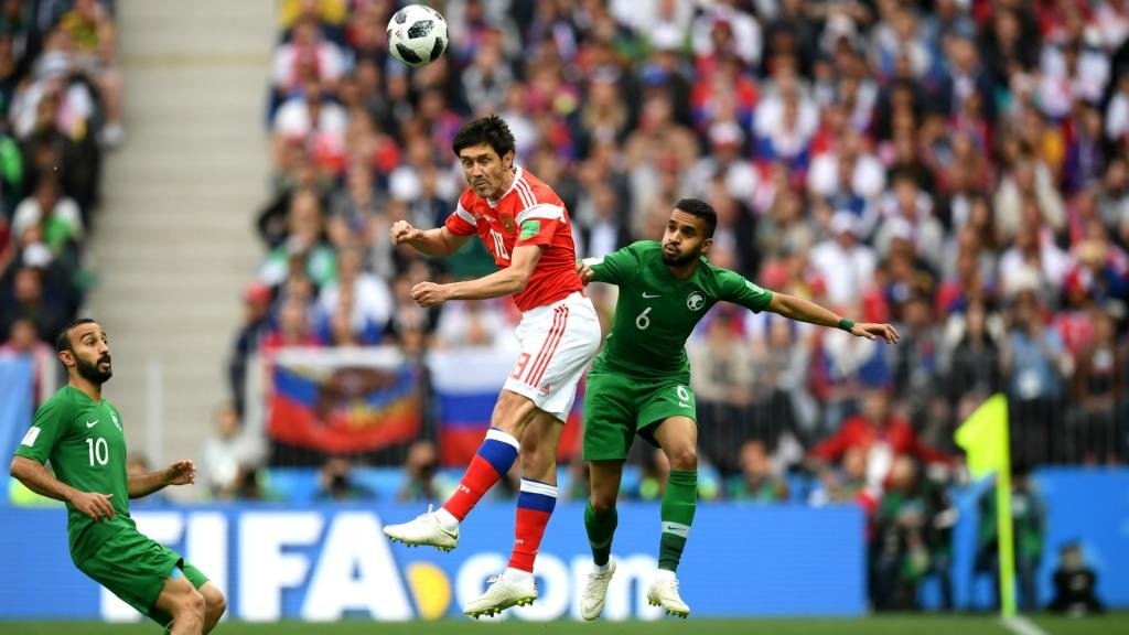 Zhirkov steps down from Russia duty