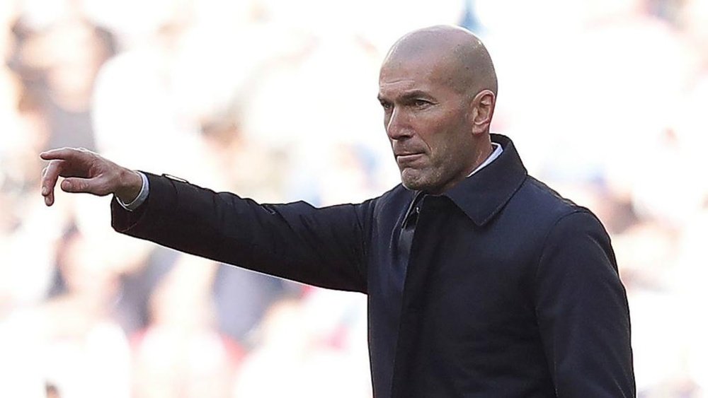 Real Madrid go green as Zidane's off-colour team see off Espanyol. GOAL