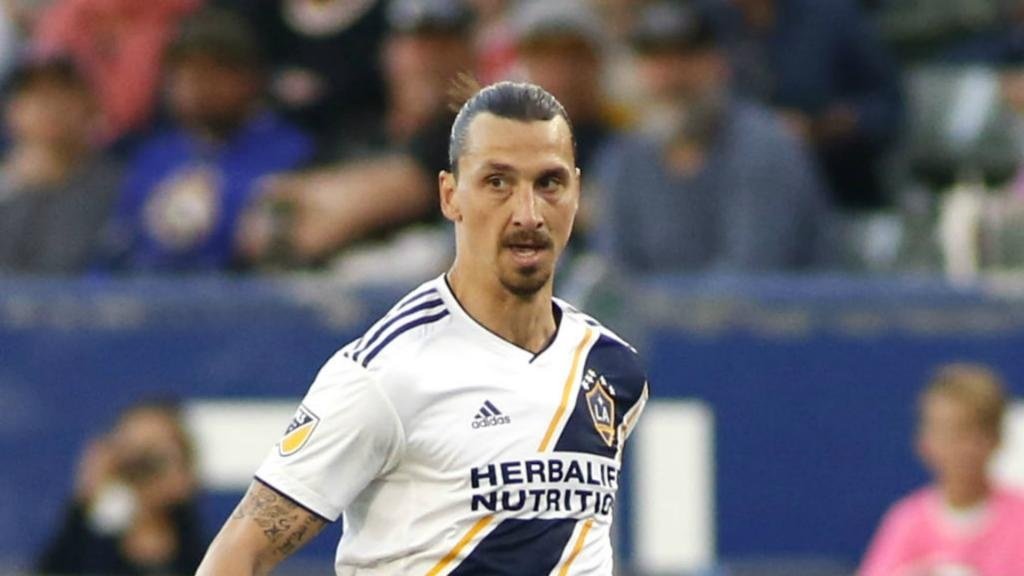 I'm coming back - Ibrahimovic hints at Spain return in Instagram post