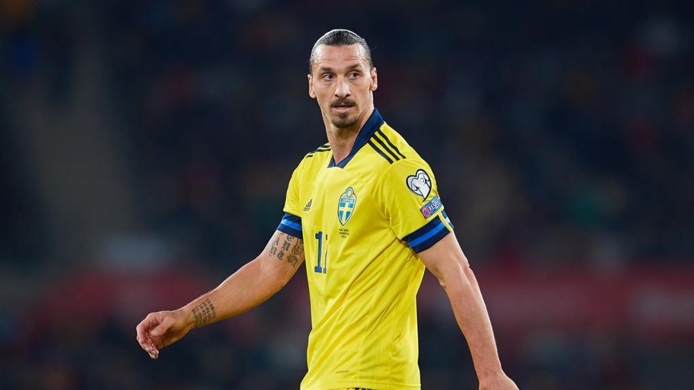 Ibrahimovic: Azpilicueta shoulder charge was stupid, but I'd do it again!. AFP
