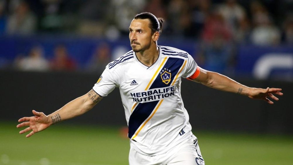 Ibrahimovic breaks Galaxy record with hat-trick in rout